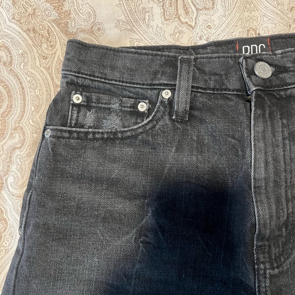 BDG girlfriend high-rise jean shorts - Picture 3 of 6